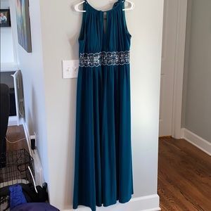 Stunning teal dress!